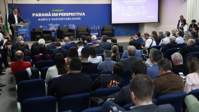 Governador do PR defende “inversão de lógica” e diz que agro vai vender “só para quem é sustentável”